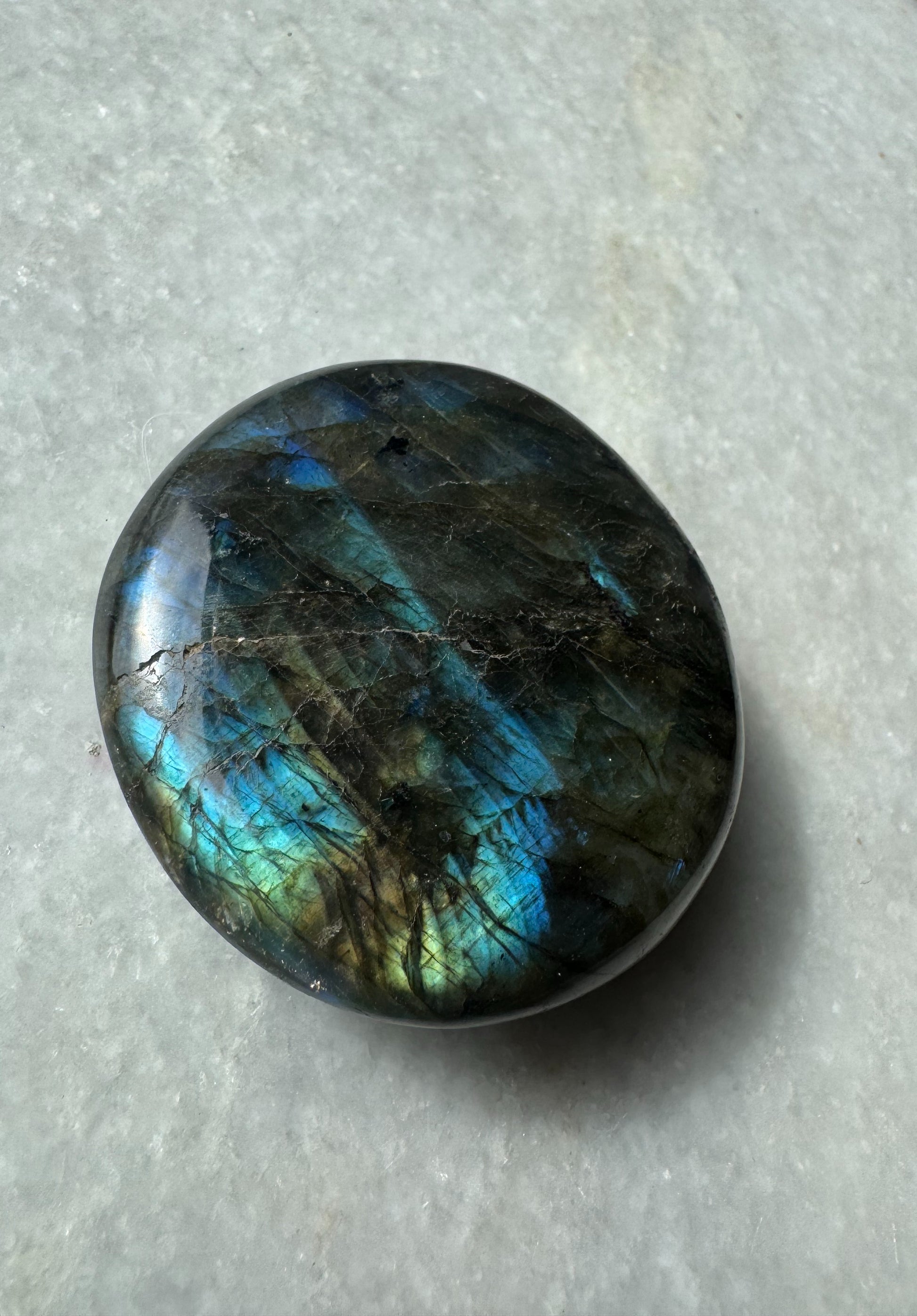 Labradorite Palm stone